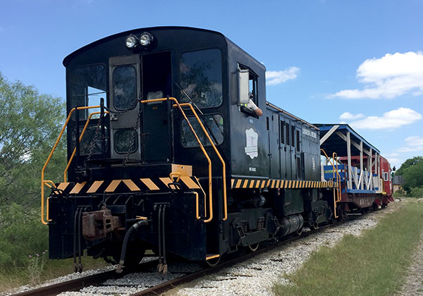 1954 Baldwin 0-4-4-0 Diesel-Electric Switcher - Texas Transportation Museum