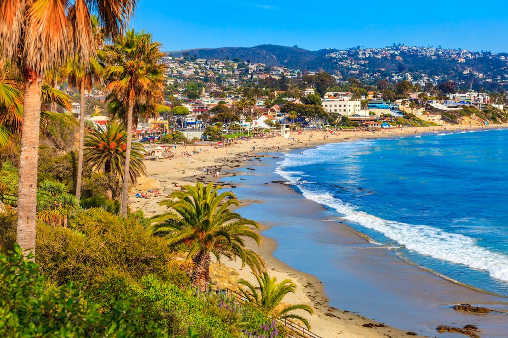 MAIN BEACH, LAGUNA BEACH | PoshGalleria1