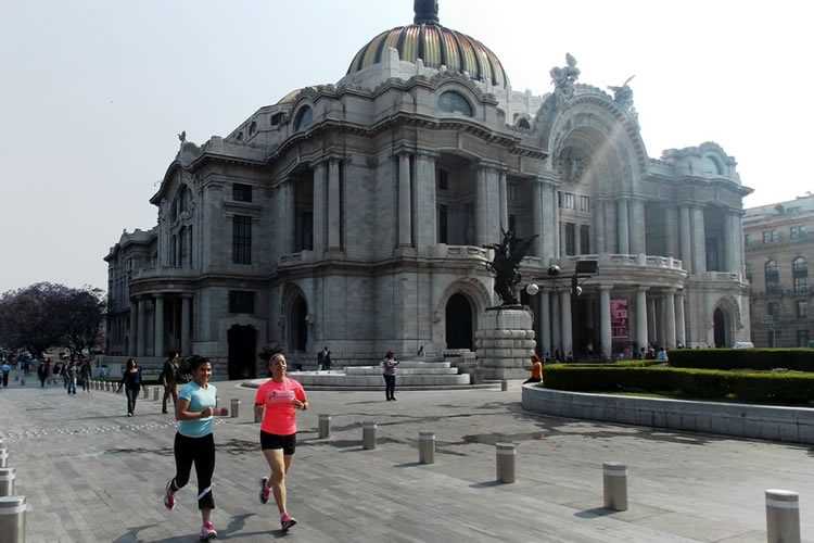 HISTORICAL DOWNTOWN TOUR - 5K - GO! RUNNING TOURS